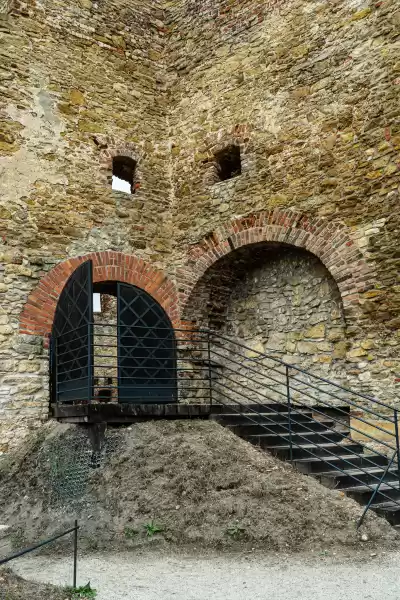 Ruiny zamku w Siewierzu 039