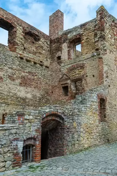 Ruiny zamku w Siewierzu 053